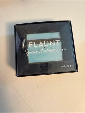 FLAUNT Square AirPods 3 Case